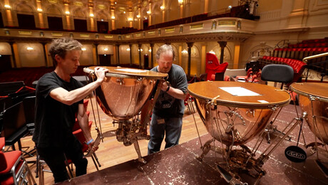 Wat doen podiummedewerkers?